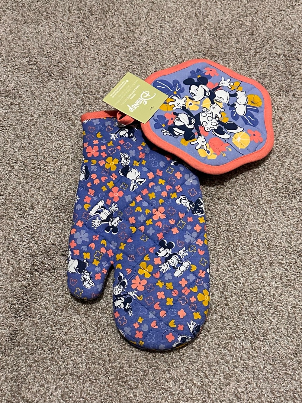 Disney Blue Minnie Mouse Oven Mitt and Pot Holder Set